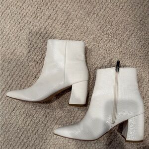 Steve Madden White Textured Ankle Boots